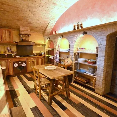 Sleeps 14 Pool Air Con Wifi Villa