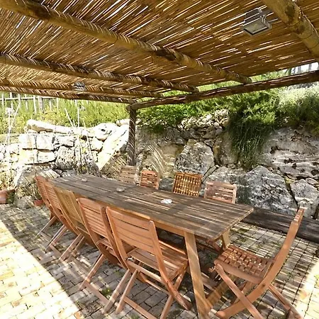 Sleeps 14 Pool Air Con Wifi